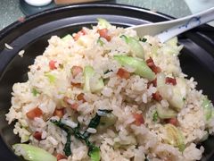 -梁家大院•农家菜(昆山会展中心店)