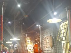 -破瓦寒窑·地摊烤羊排