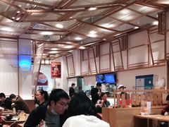 大堂-小满手工粉(上海月星环球港店)