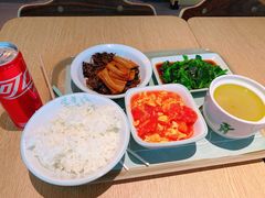 -老乡鸡(上海品尊国际中心店)