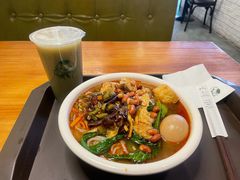 -水平有限螺蛳粉(宏达大厦店)
