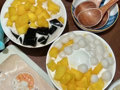 -小团圆糖水铺(襄阳南路店)