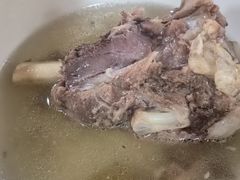 -周震馄饨