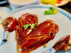 精品烤鸭-悦江(梅奔中心店)