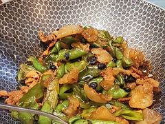 -辛香味烧鱼馆·非遗技艺·排骨红烧肉(光谷医药园店)