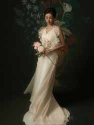 点击看大图 -挪娅婚纱摄影皇家会所