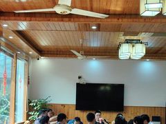 -芦茨金富饭庄·25年老字号·专做稻草鸡