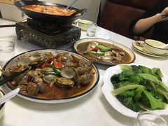 -鑫悦楼煎蟹·16年海鲜大排档