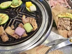 -哈哈碳都·牛肋条无限自助烤肉(宝龙店)