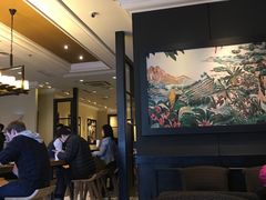 大堂-星巴克臻选(威海威高广场店)
