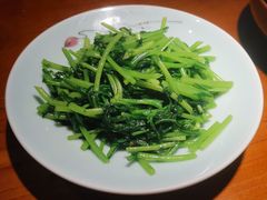 清炒香蒿-寻宝记绍兴菜(状元店)