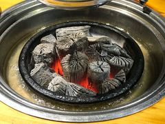 -唯成•韩国炭火烤肉 유성고기