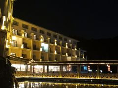 -乳源丽宫国际温泉酒店