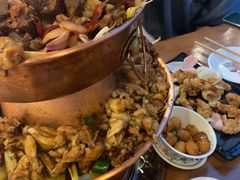 -炉小二铜锅牛蛙•川湘菜(三里屯店)
