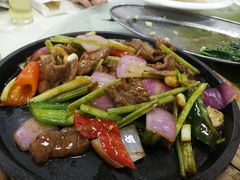 -辉记虾塘海鲜农庄