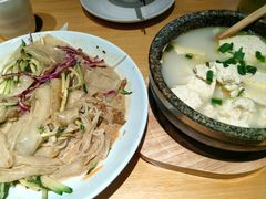 -关东小磨东北菜(上海长风大悦城店)