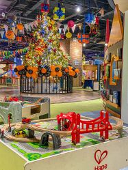 -幻贝家儿童乐园(武汉永旺梦乐城店)