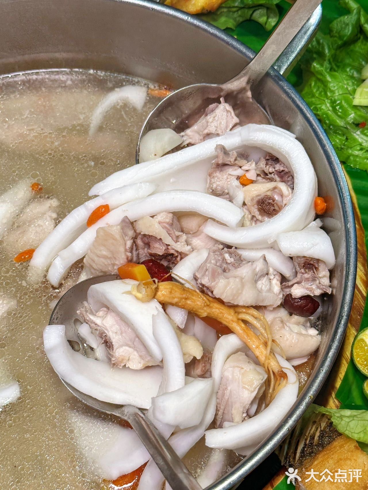 在三亚！！5天吃了3次的椰子鸡！好好吃！