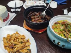 -火福·天湖阁大闸蟹博物馆主题餐厅(浅水湾店)
