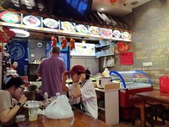 -爆炸头阿姨小四川正宗川味小吃(无任何分店)