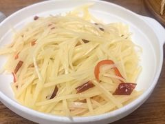 青椒土豆丝-潘德林茶社(新城河路店)