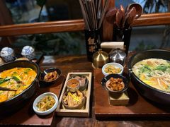 -银米·云南传统过桥米线(双廊黑金冠店)