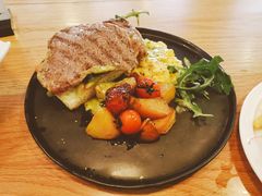 特制牛排佛卡夏早午餐-UPPER KITCHEN(延安路店)