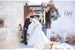 -派丽莫Pellimo原创设计婚纱品牌