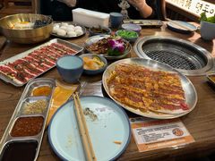 -明洞阿姨·韩式酱蟹烤肉·创意料理(三元桥店)