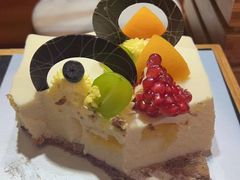 -元一希尔顿酒店·鲜切牛肉火锅禅自助餐厅