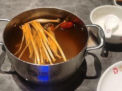 -德天肥牛海鲜火锅(城西银泰店)