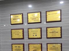 -上海仁爱医院口腔科 · 种植