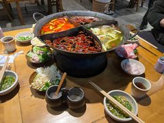 -白乐天毛肚火锅馆(南滨路店)