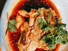 -先启半步颠小酒馆(虹桥龙湖天街店)