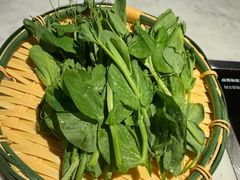 -尚尚仙·酸汤猪手·猪肚鸡火锅(华联万柳购物中心店)