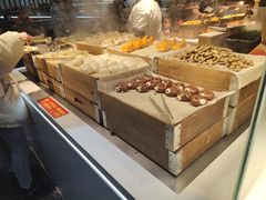 自助取餐区-食尚名肴自助涮烤
