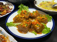 -南京金牛湖巨碗鱼头