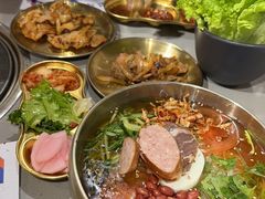 -金会长自助海鲜·烤肉(人民广场店)