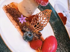 圣诞草莓蛋糕佐树莓冰霜-Le Bistrot de Racine