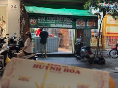 -Bánh Mì Huynh Hoa