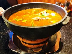 精品砂锅羊棒骨-百味源炭火烤翅 ·夜市大排档(酒仙桥店)