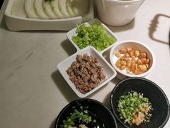 -左庭右院鲜牛肉火锅(浦江欢乐颂店)