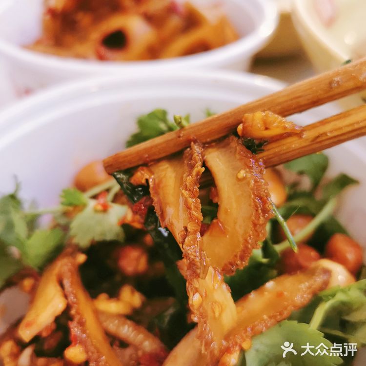 杭州首家|南昌必吃榜拌粉让你体会嗦粉的快乐‼️