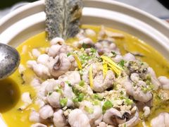 野山椒酸菜漓江扁嘴鱼-漓江又一軒·广西菜·桂林米粉(梅林店)