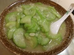 清炒丝瓜-萬家灯火·私房湘菜·22年老手艺(南岭大道店)