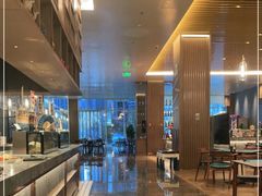 -大连星海皇冠假日酒店