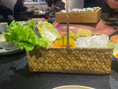 -菌自由丨野生菌火锅特色庭院餐厅(丽江古城店)