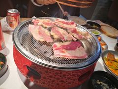 -明洞阿姨·韩式酱蟹烤肉·创意料理(三元桥店)