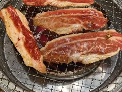 -山川小町·极番烧肉(新地假日广场店)