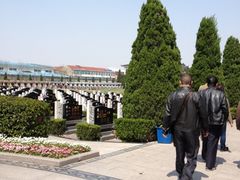 -上海南翔白鹤憩园有限公司